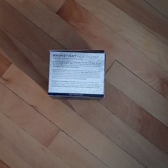 NEW Dr. Brandt Magnetight Age-Defier - Picture 4 of 7